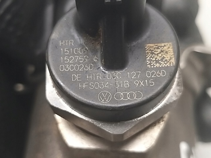 фото №10, Насос пального 1.4 tsi cax touran golf vi passat altea leon 03c127026d