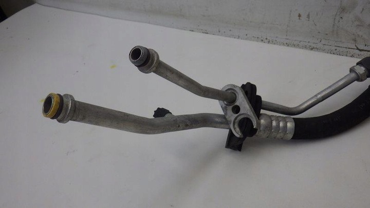 фото №9, Шланг трубка кондиціонера a4 b7 2.0 tfsi 8e1260712