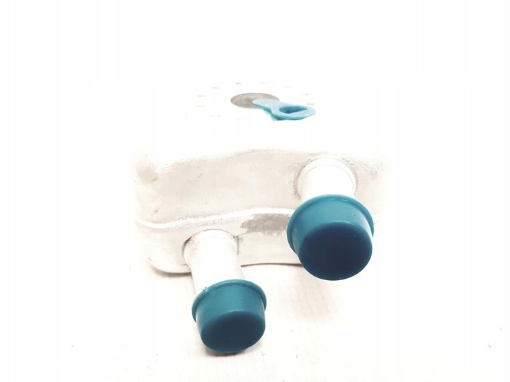 фото №8, Радиаторов масла vw pod фильтр. maxgear 14-0001 радиаторов масла, масло