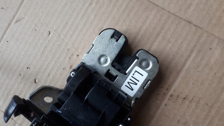 фото №4, S6 c7 4g a6 замок крышки багажника зад sedan usa