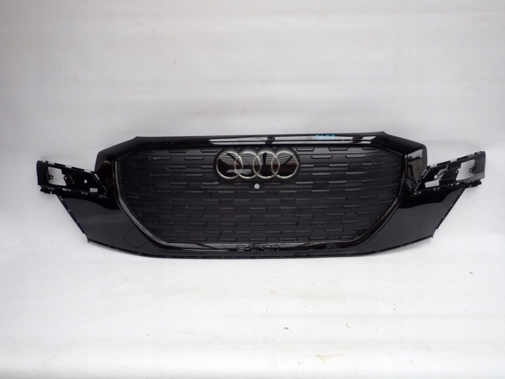 фото №1, Audi q4 e-tron 21- решётка радиатора решётка радиатор