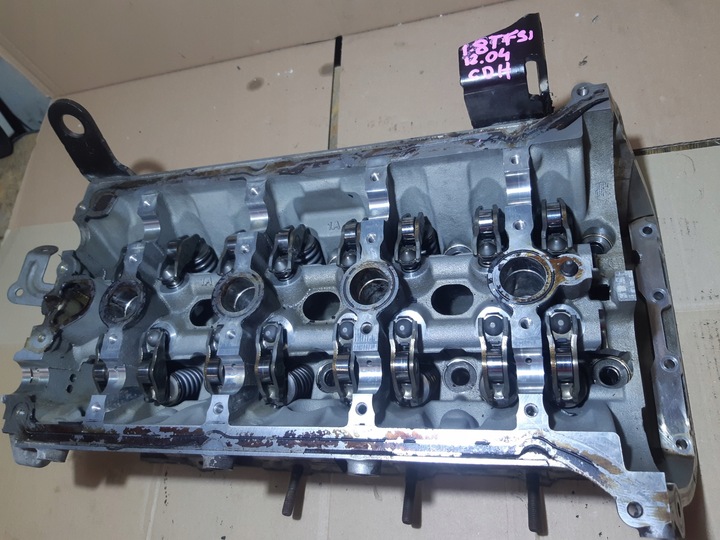 фото №15, Audi a4 b8 a5 8t 1.8 tfsi головка двигателя cdh 06h103373k