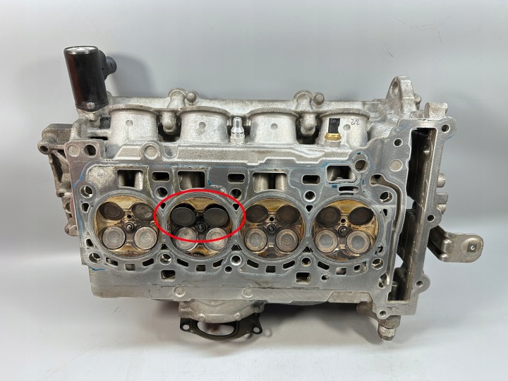 фото №14, Bmw f39 f45 f48 mini cooper f54 f55 f56 2.0 головка комплектная валы 8636519