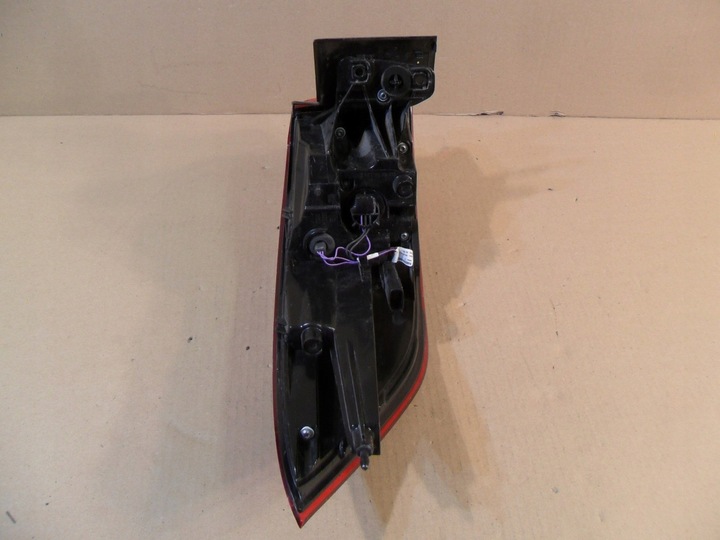 фото №12, Лампа led правая зад toyota rav4 iv рестайлинг 2015-