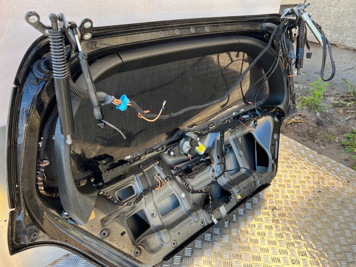 фото №9, Крышка зад задняя комплектная r класс w251