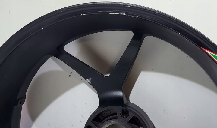 фото №13, Диск зад задняя 17" x 6.0" ducati monster 1200 2017+