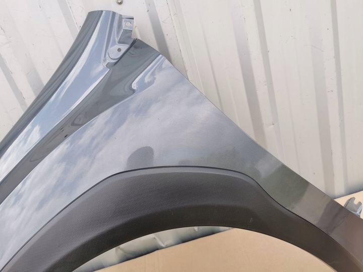 фото №11, Subaru xv ii crosstrek 18- крыло переднее левый перед b.ładny планка
