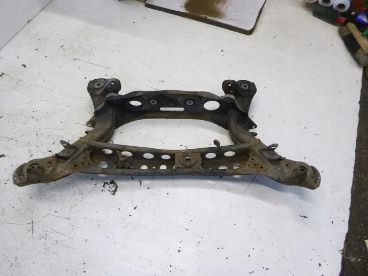 фото №8, Подрамник тележка зад mercedes w210 2.2cdi 2002r.