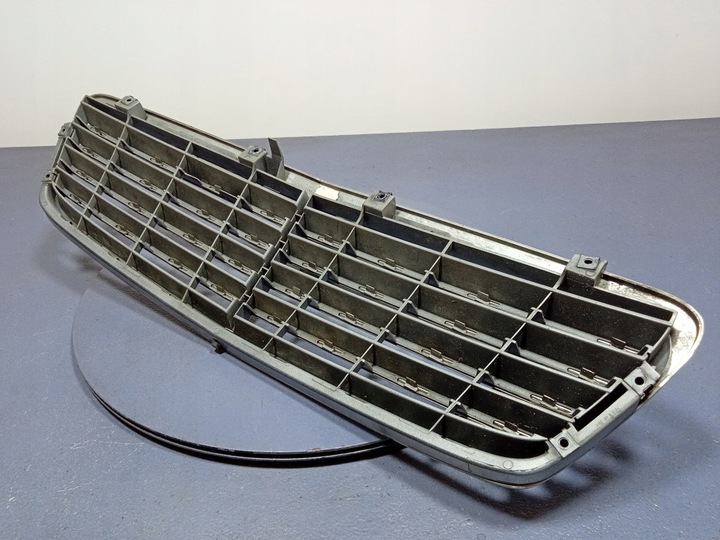 фото №7, Mercedes c клас w203 решітка решітка радіатора a2038800183