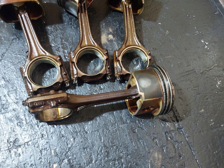 фото №10, Поршень шатун vw passat b5 1.8t awt 150km