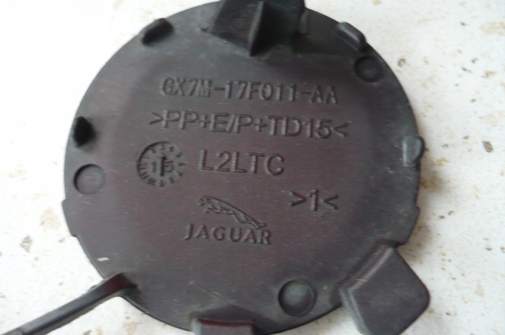 фото №6, Jaguar xe r-sport заглушка фаркоп бампер перед