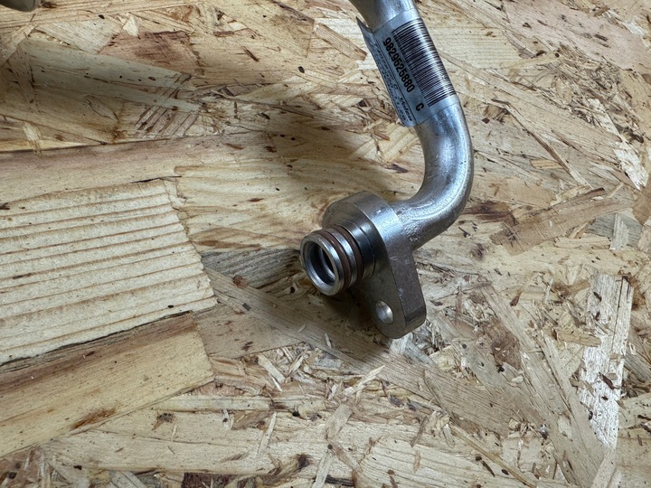 фото №8, Шланг шланг труба кондиционера opel e-corsa f peugeot e-208 ii 9829525880