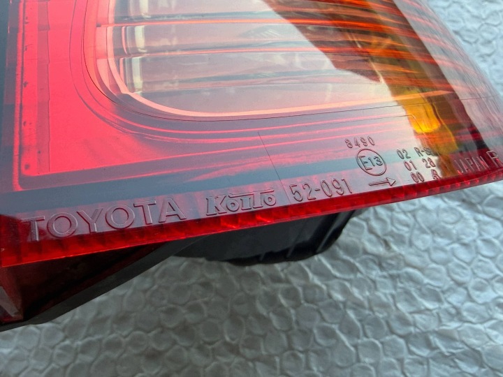 фото №12, Оригінал. eu toyota yaris verso рестайлінг 03-05 фара права задня праве зад