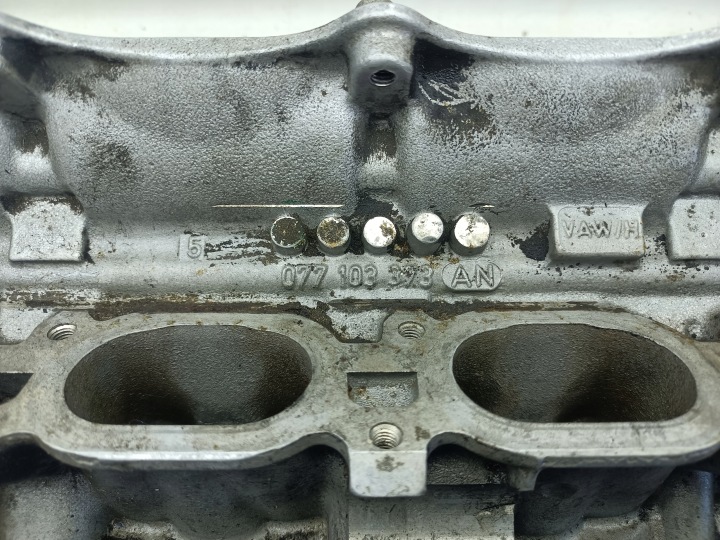 фото №10, Vw tuareg audi a6 a8 d2 головка клапаны толкатели двигателя 4.2 077103373an w