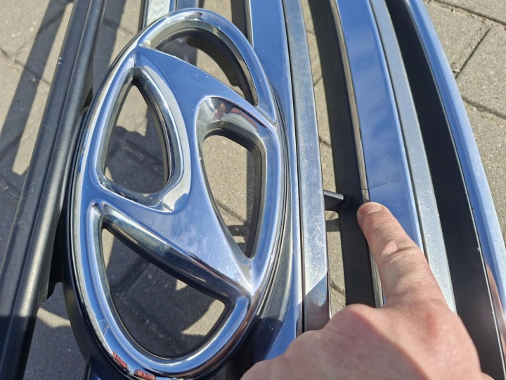 фото №12, Решётка радиатора 86351-2w050 hyundai santa fe iii