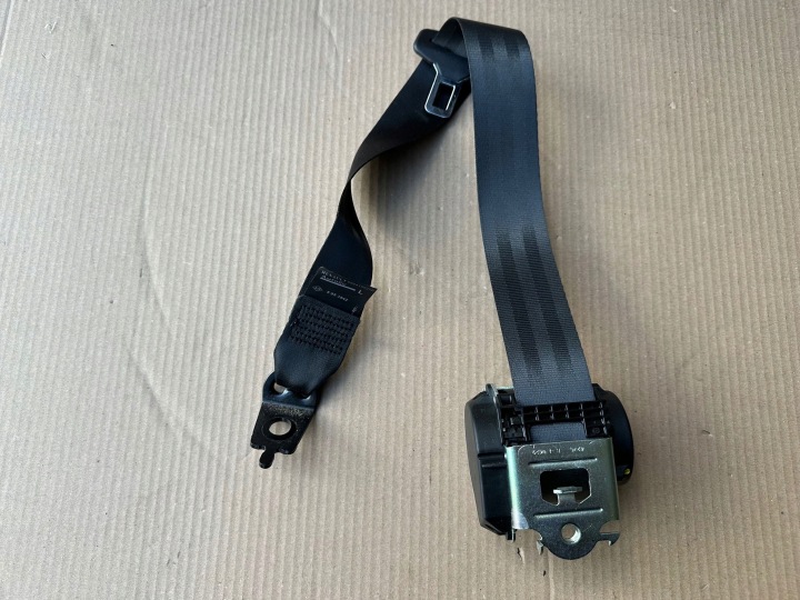 фото №10, Renault clio iv pas безпеки ліве зад 888419629r