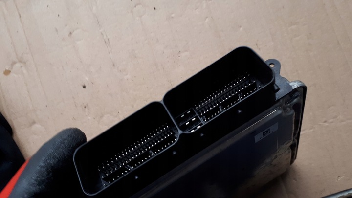 фото №4, A4 b9 8w комп'ютер блок керування двигуна 2.0 tdi a5 8w