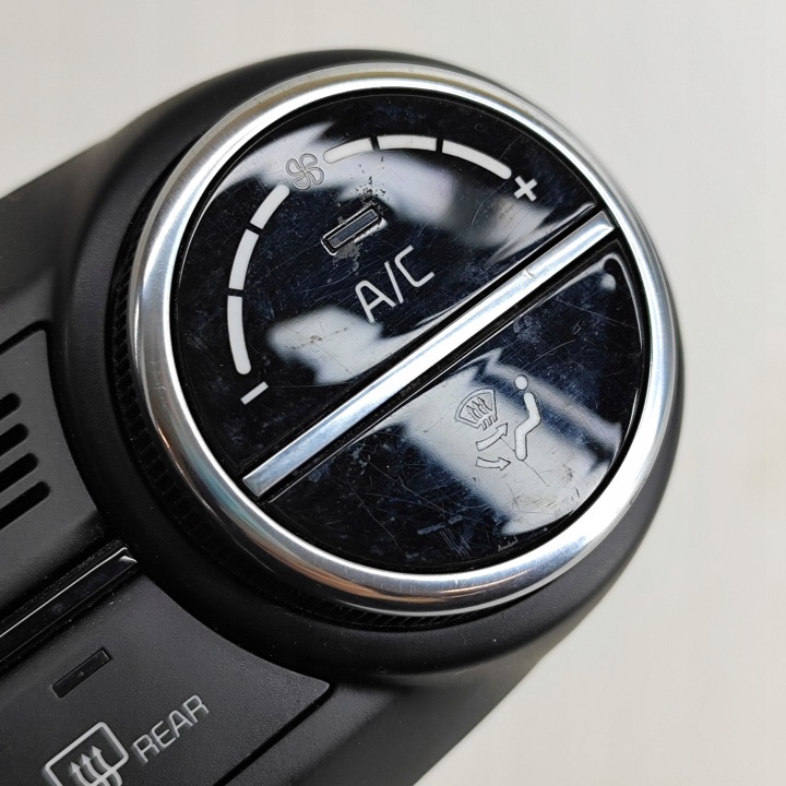фото №10, Kia soul 2019 перемикач / вимикач повітропровід вентилятор