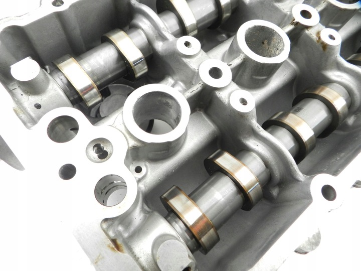 фото №10, Кришка клапанів вали audi a1 seat ibiza iv 1.0 tsi 04c103479c