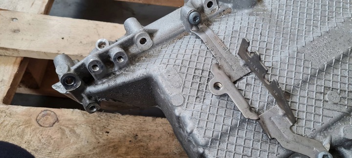 фото №15, A6 c8 4k колектор всмоктуючий 2.0 tdi 04l129766a vw audi a4 b9 a5 8w q5