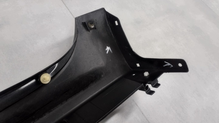 фото №10, Молдинг порогова права toyota yaris 4 iv 20- mazda 2 22- гібрид
