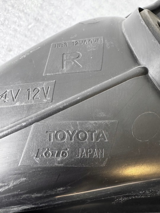 фото №12, Передняя правая лампа правая перед toyota prius iii рестайлинг