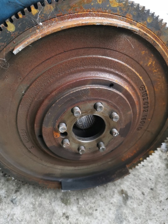 фото №5, Mercedes w124 зчеплення притиск колесо m102 2,0b 1020321601 бензин