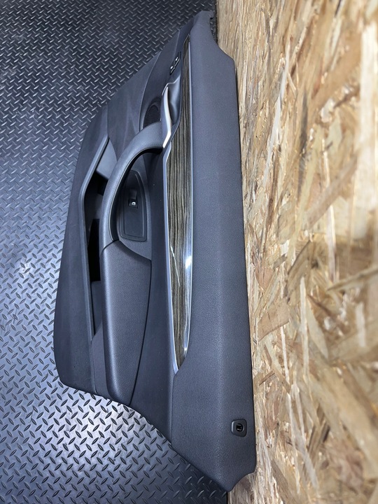 фото №5, Боковина обивка дверь правые перед bmw x1 f48 чёрная кожа европа