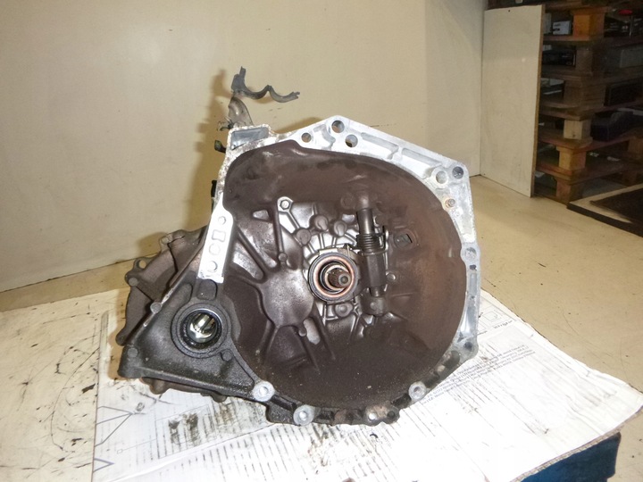 фото №4, Коробка передач коробки передач toyota aygo 1.0 20tt01 2010r.