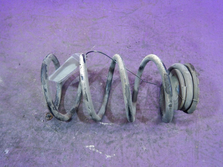 фото №1, Opel adam 12- пружина зад підвішування задня