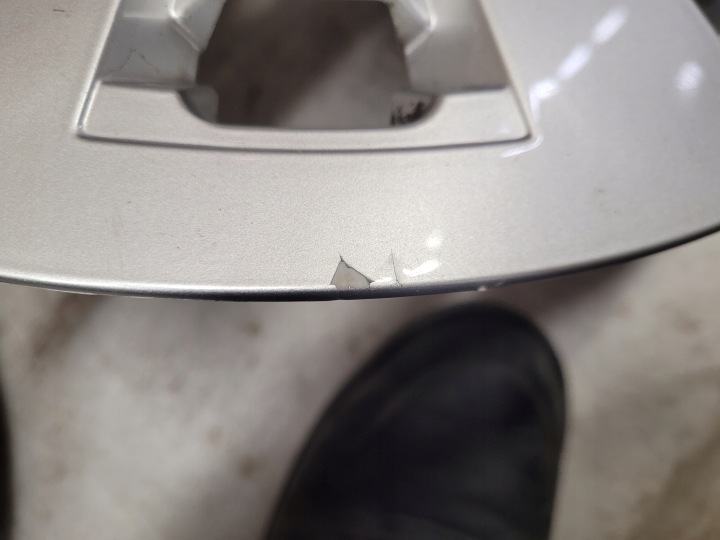 фото №11, Audi a4 b9 колпаки 16" оригинал комплект 8w0601147 pod диски алюминий