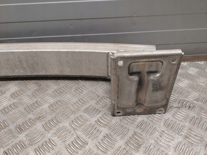 фото №8, Audi a8 s8 d4 4h 2013 з задній поперечина бампера заднього