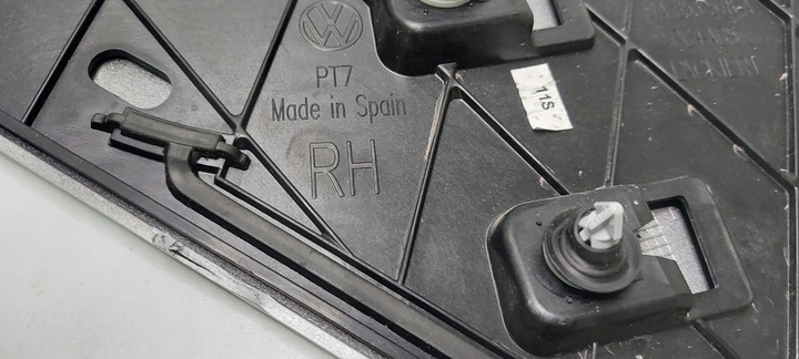 фото №8, Vw id4 защита стойка правые зад 11a853378