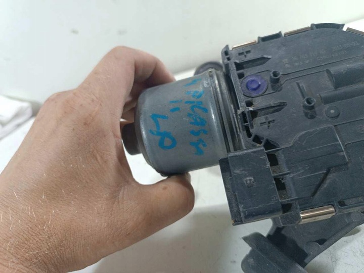 фото №6, Моторчик дворник левый citroen c4 picasso ii 9676371980