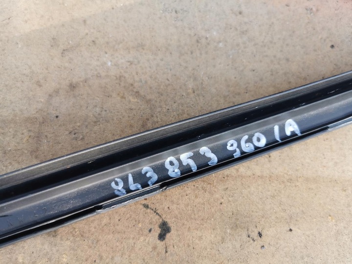 фото №9, Планка двері нижня права двері audi a3 8l 3d 8l3853960a