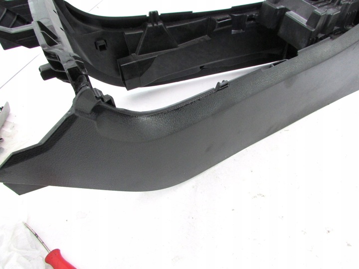 фото №8, Mercedes w177 тунель середній підлокітник європа