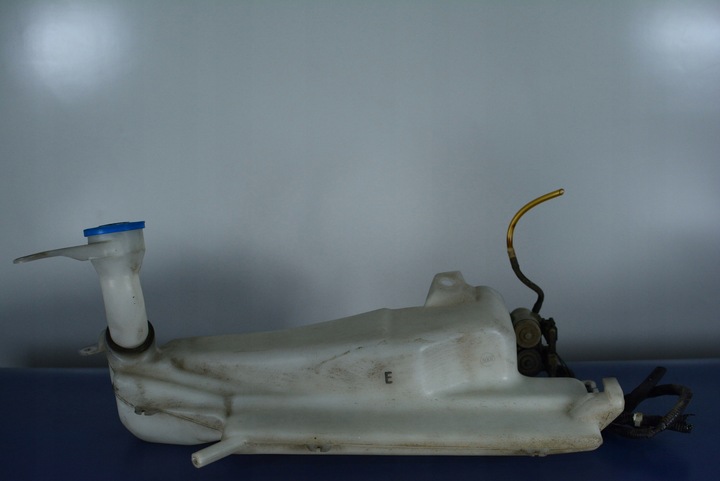 фото №1, Honda hr-v i 1.6b бачок склоомивача