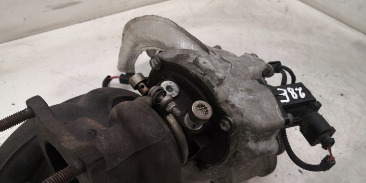 фото №8, Audi tt tt2 8j турбонагнетатель turbo 06f145701g + коллектор