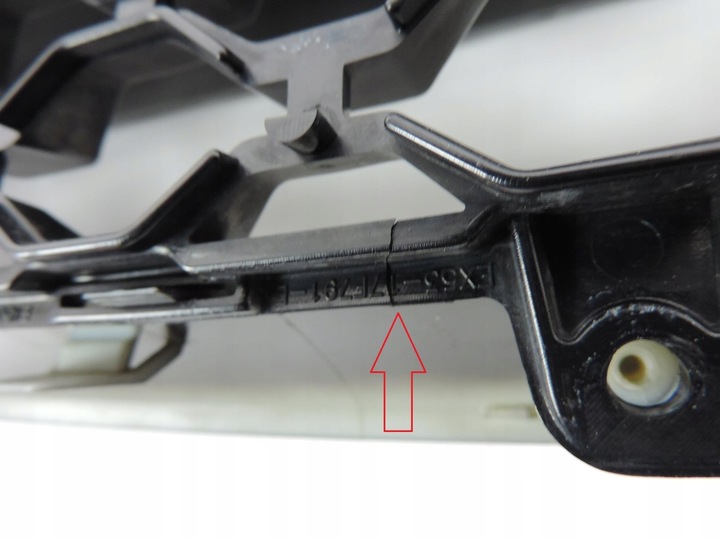 фото №13, Jaguar f-type 13-20 решётка радиатора решётка 2013 2014 ex53-8138-c ex53-17f791-l