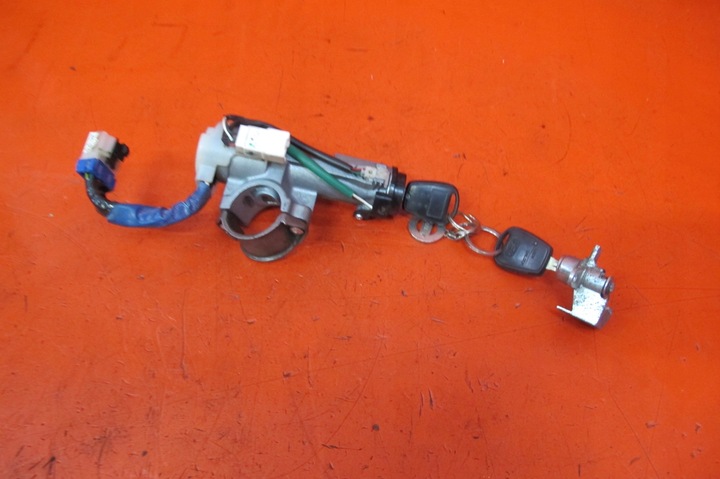 фото №1, Hyundai i10 pa 1 i 07- замок зажигания 2xkluczyk pilot вставка дверь левых kpl