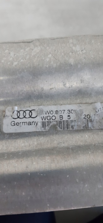 фото №5, Audi a4 b9 балка бампера зад 8w0807309h