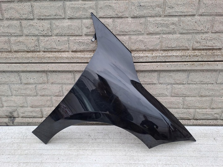 фото №1, Renault megane iii 3 cc cabrio крыло правые перед оригинал