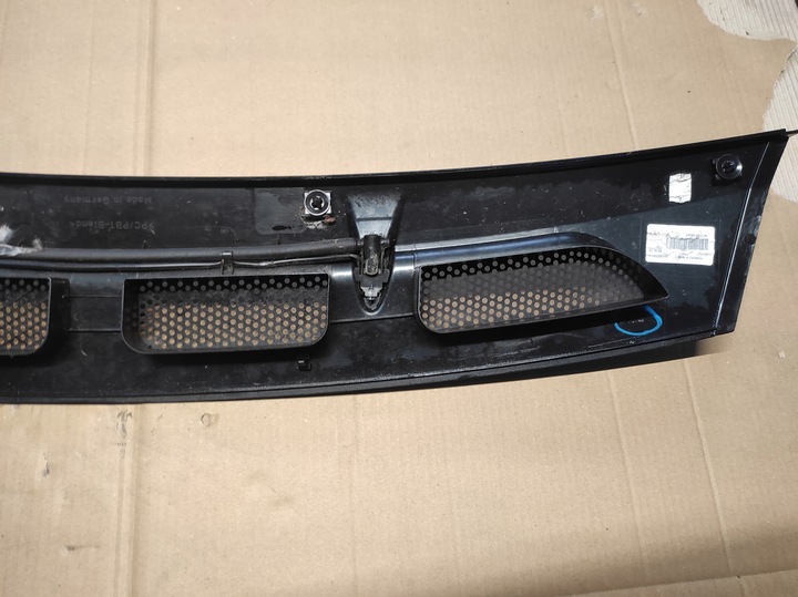 фото №9, Панель под лобовым стеклом решётка капота mercedes a-klasa w169 распылители a1698360018