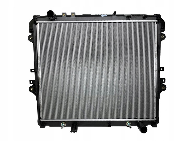 фото №1, Радіаторів toyota hilux viii 2.8 дизель 2015 -