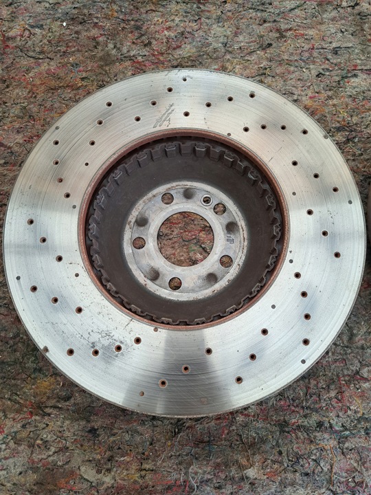 фото №12, Mercedes w254 glc amg зажимы перед тормозные колодки диски