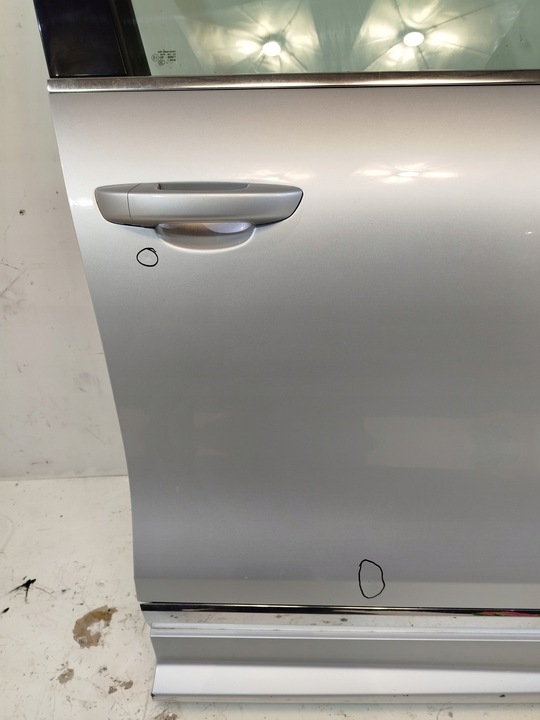 фото №6, Двері праві перед vw touareg 7p lx7w r-line комплектні !