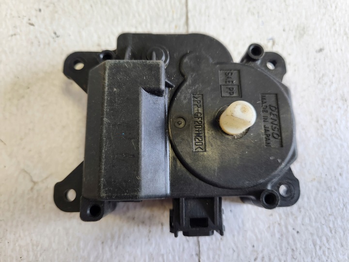 фото №6, Моторчик нагревателя toyota выбор numerów w treści аукцион