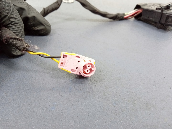 фото №4, Skoda octavia iv джгут двері лівий зад стійка