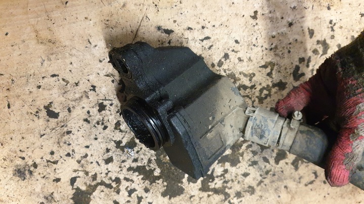 фото №1, Audi a2 1.4 16v вентиляція картера масла