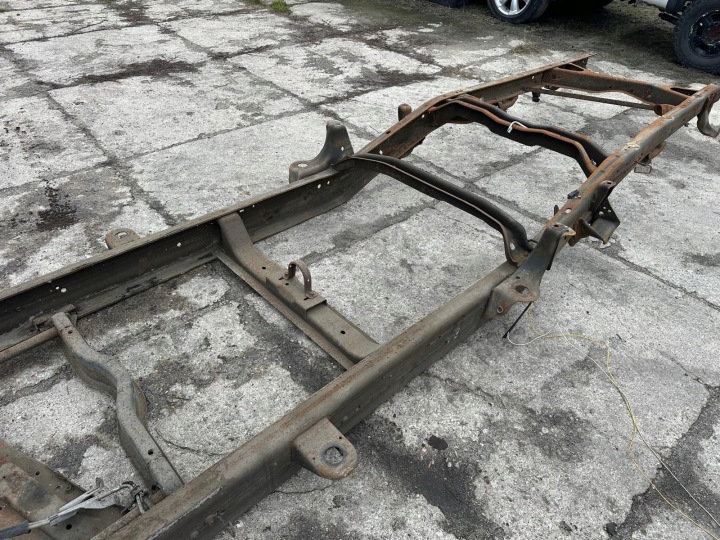фото №10, Chevrolet silverado gmc sierra k2500 k3500 92-00r рама кузова длинный bed